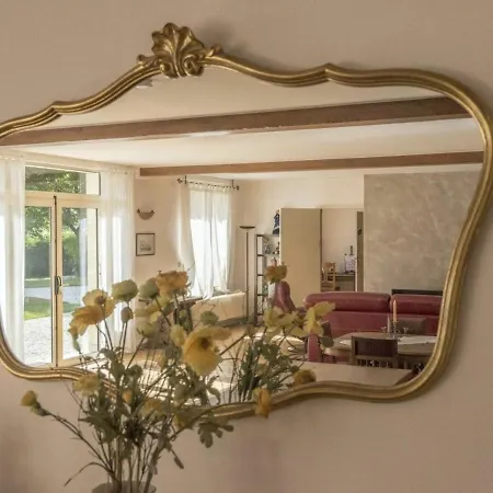 Holiday home Pour 12 Face Au Chateau De Avec Jardin, Cheminee Et Equipements Pmr - Fr-1-585-38