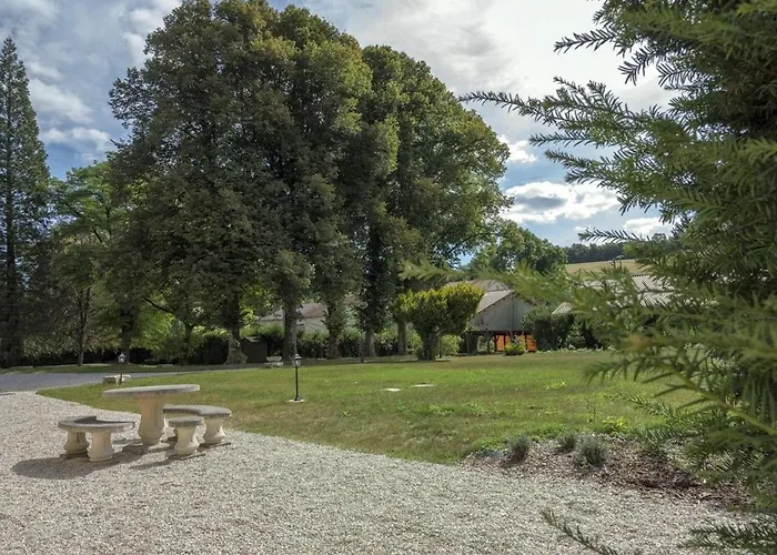 Pour 12 Face Au Chateau De Avec Jardin, Cheminee Et Equipements Pmr - Fr-1-585-38 Prázdninový dům