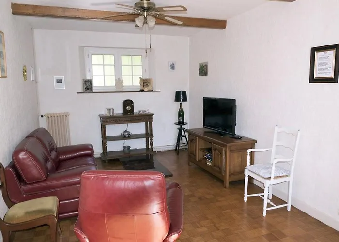 Prázdninový dům Pour 12 Face Au Chateau De Avec Jardin, Cheminee Et Equipements Pmr - Fr-1-585-38